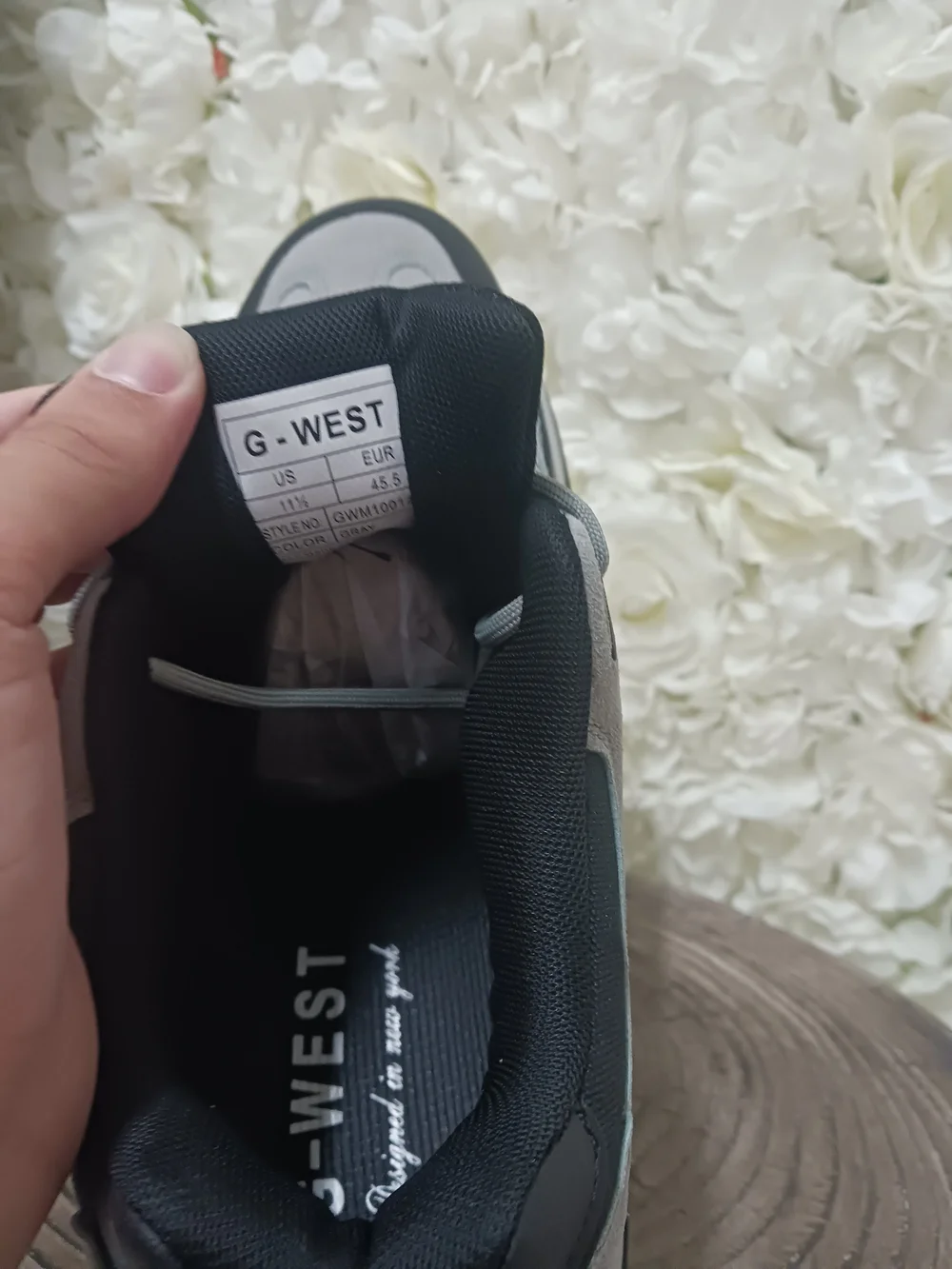 Men's Black and Gray Casual Trail Sneaker